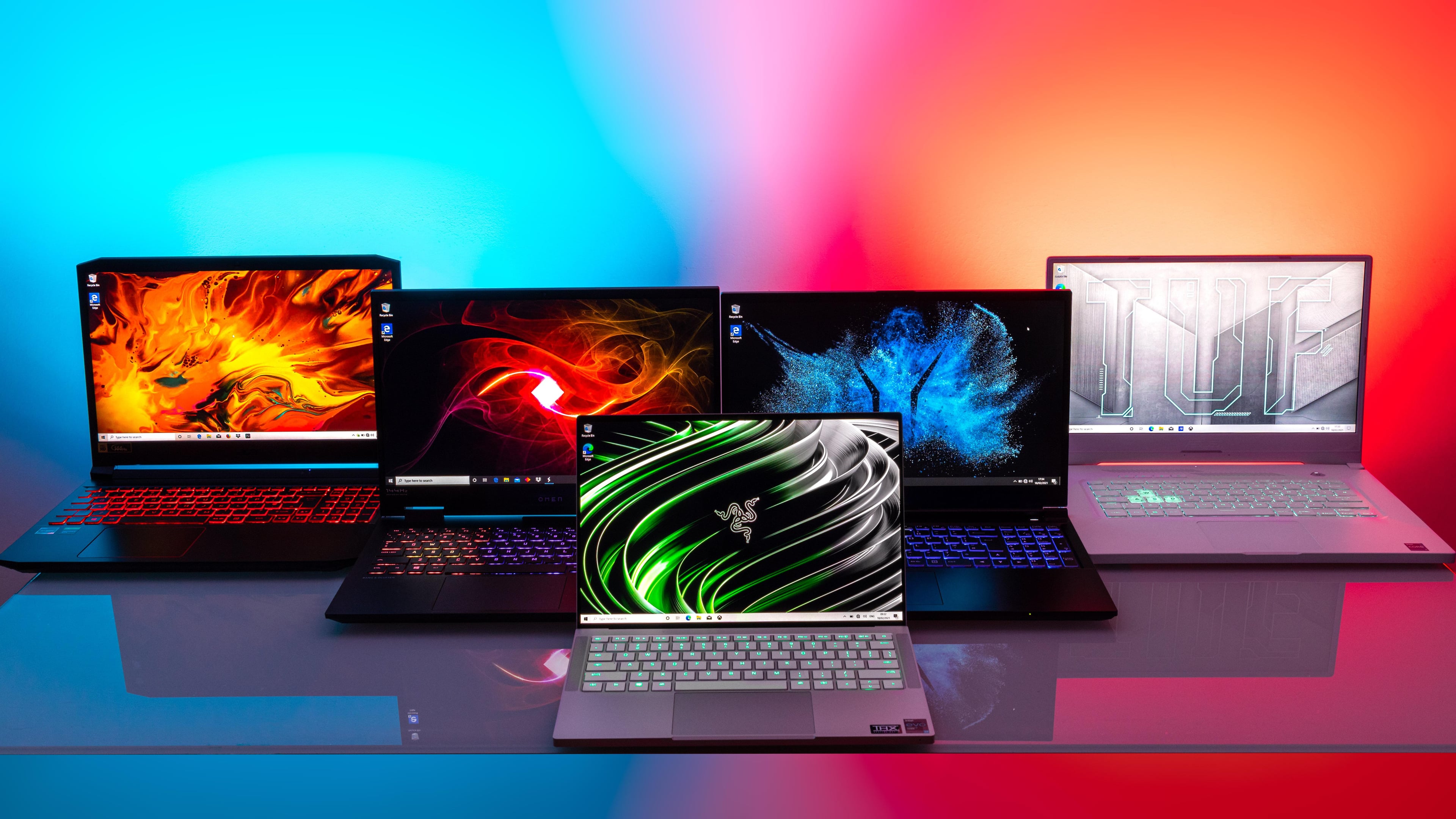 Küresel PC Pazarındaki Durgunluk Apple'ın Parlayan İstisnası Oldu: Sevkiyatlar Artarken Gelecekte Bir Sıkışma Kapıda
